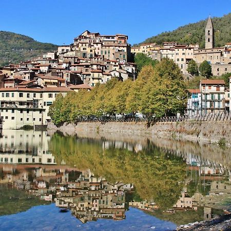Appartamento L'ortensia Pigna Esterno foto