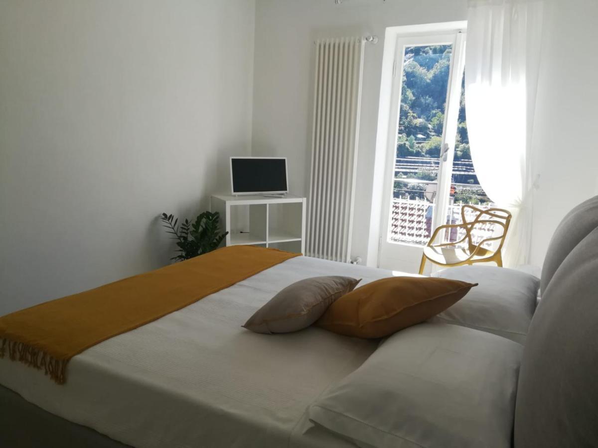 Appartamento L'ortensia Pigna Esterno foto
